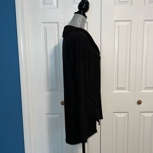 Gap Cowlneck 𝅺women’s top  Large - Picture 3 of 6